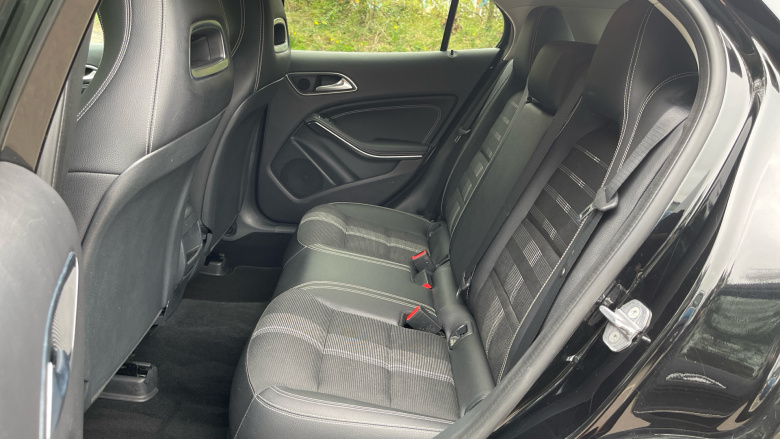 Mercedes-Benz GLA 180 Urban Edition 5dr Auto Petrol Hatchback